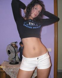 Stunning teen (18+)